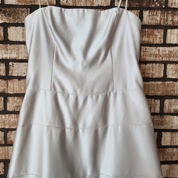 Ladies BCBGMaxAzria Champagne Satin Strapless Dress Size 12 - Picture 6 of 11